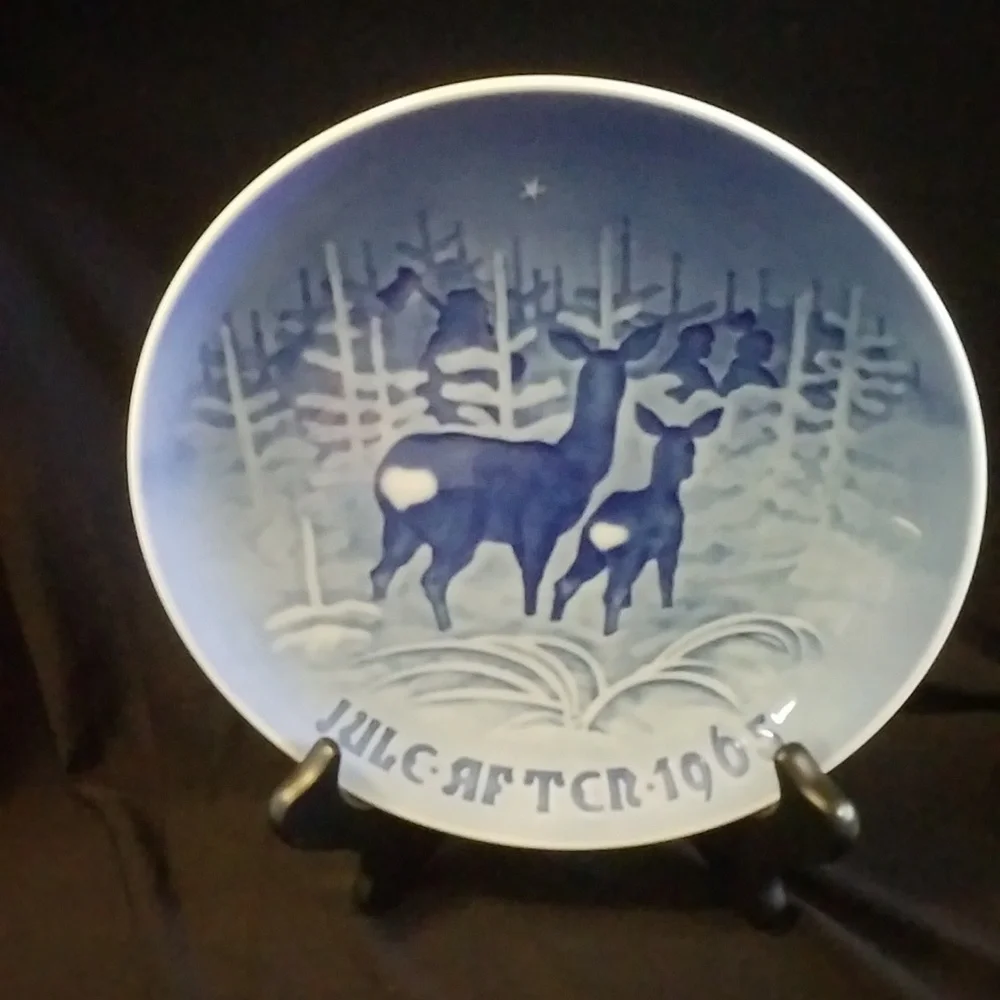 PLATE Bing & Grondahl Copenhagen 1965 JULE AFTER I Skoven for Jul Christmas - Picture 1 of 3